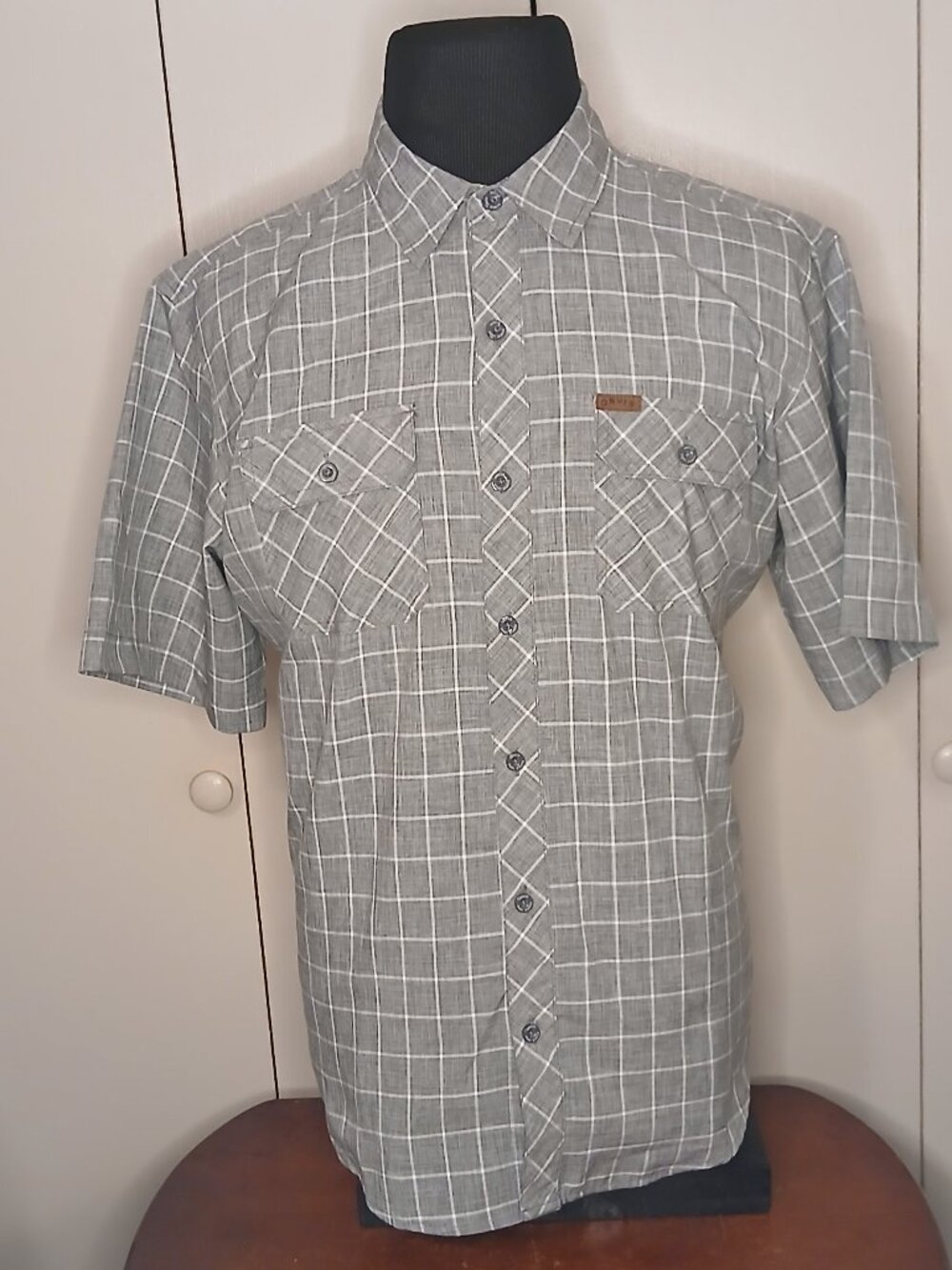 Orvis Men's Classic XL Gray Plaid Fishing Short Sleeve Shirt (0924PF)